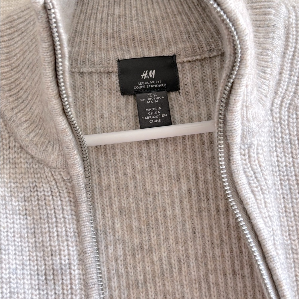 H&M Light khaki/gray Knit Zip-Up sweater jacket - Picture 5 of 9